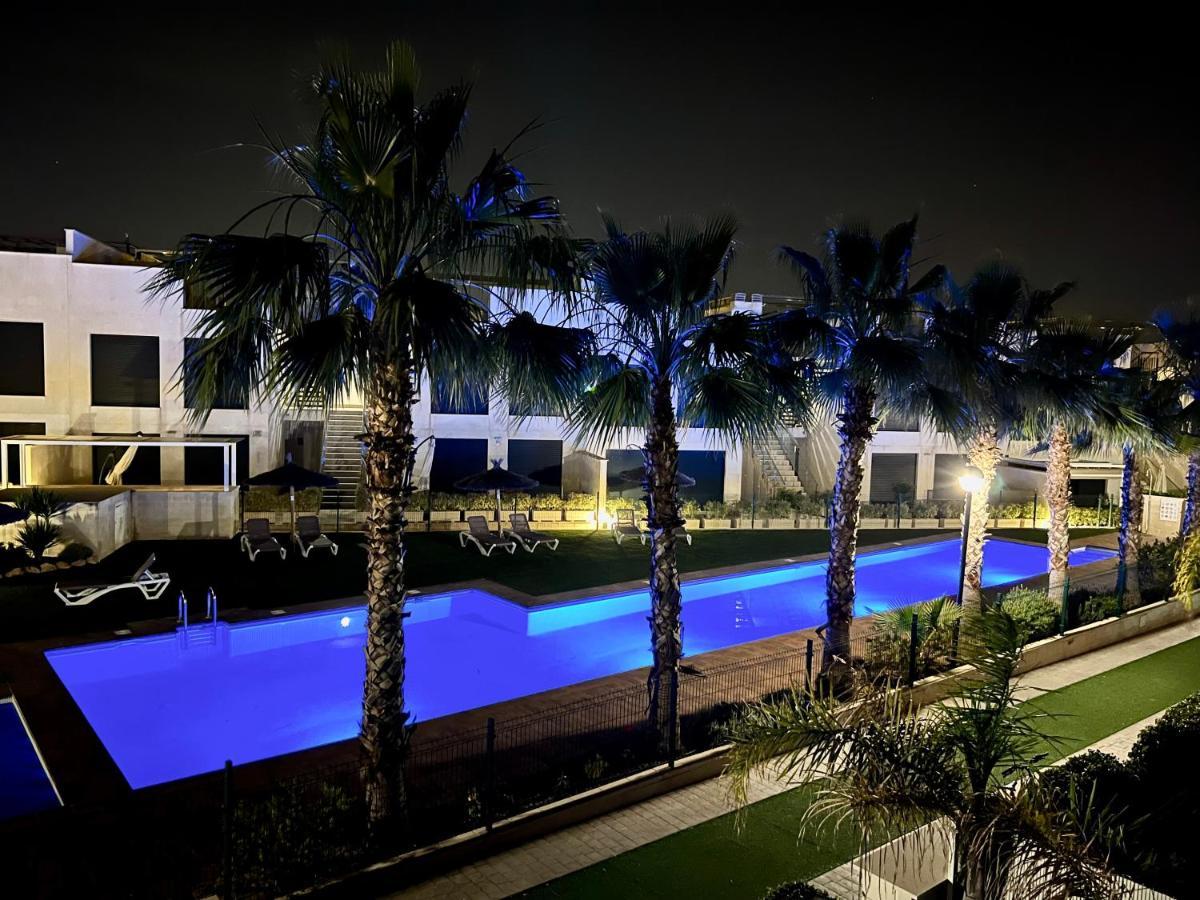 Punta Prima Villa 3 Bedrooms And Solarium Sea View Torrevieja Eksteriør bilde